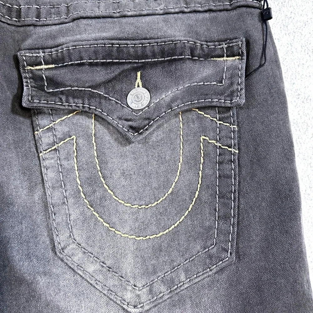 True Religion Ricky Relaxed Straight Mens‎ 36x34 Grey Big T Flap Pocket Jeans